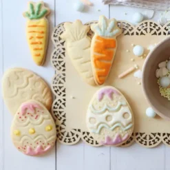 SCRAPCOOKING 2 Emporte Pièces avec Ejecteur Pâques Sale