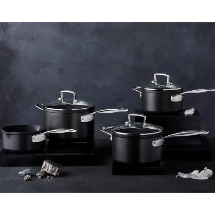LE CREUSET Casserole 2 becs verseurs 16 cm Anti-Adhérente Les Forgées