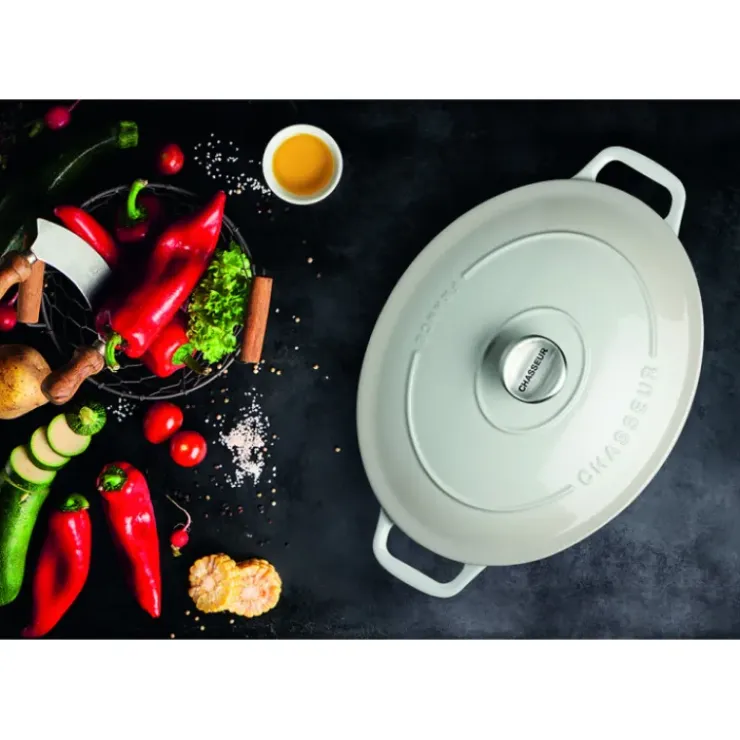 CHASSEUR Cocotte en Fonte Ovale 33 cm Macadamia Online