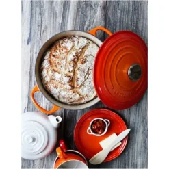 LE CREUSET Cocotte en fonte Ronde 28 cm Volcanique Signature Discount