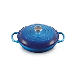 LE CREUSET Faitout Azur en Fonte avec Intérieur Sable 30 cm Signature Online
