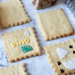 SCRAPCOOKING Kit Décoration Biscuit Motif Dinosaure Outlet