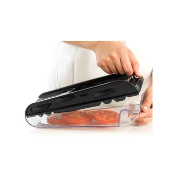 MASTRAD Mandoline de Cuisine 5 lames avec réservoir noir Clearance