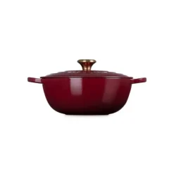 LE CREUSET Marmite en Fonte 26 cm Garnet Bouton Doré Signature Best