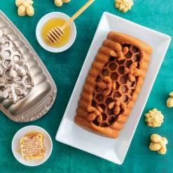 NORDIC WARE Moule à Cake Abeilles Toffee Sale