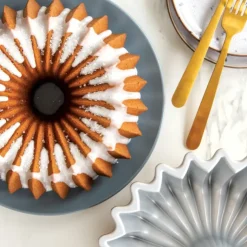 NORDIC WARE Moule à Gâteau Bundt Brilliance 2,5 L Gold Clearance