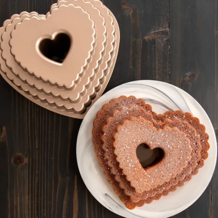 NORDIC WARE Moule à Gâteau Bundt Cœur 3 Étages Toffee Clearance