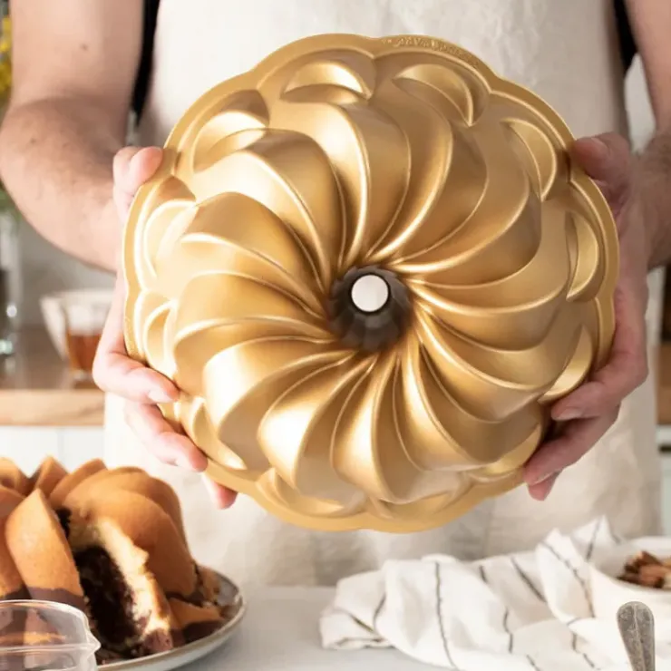 NORDIC WARE Moule à Gâteau Bundt Pirouette Gold Sale