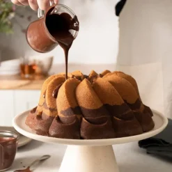NORDIC WARE Moule à Gâteau Bundt Pirouette Gold Sale