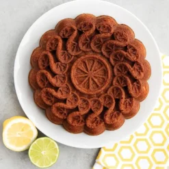 NORDIC WARE Moule à Gâteau Citron Toffee New