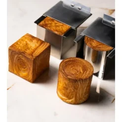 PAVONI Moule Inox Croissant Géométrique Cube 6 x H 6 cm New