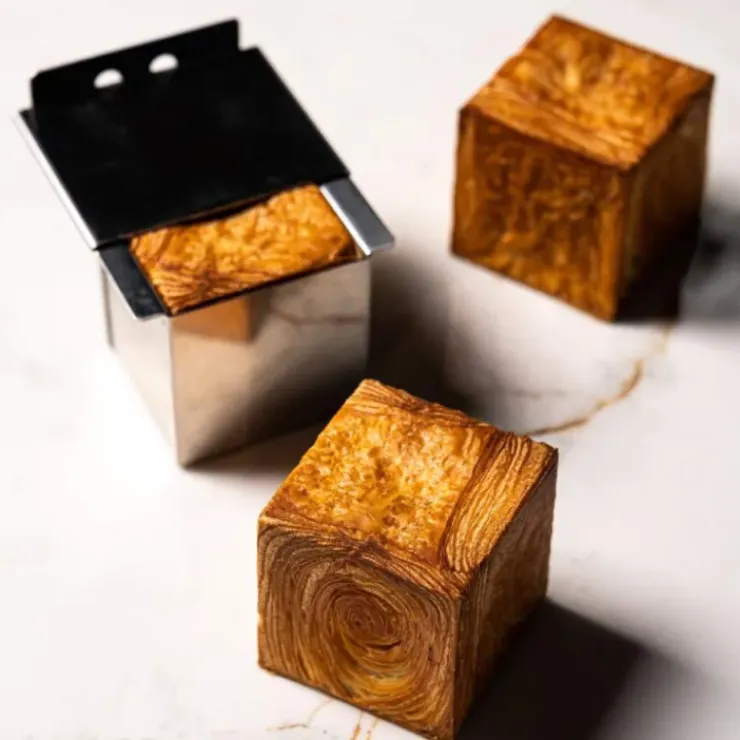 PAVONI Moule Inox Croissant Géométrique Cube 7 x H 7 cm Outlet