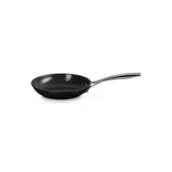 LE CREUSET Poêle Antiadhérente Essentiel Céramique 20 cm Online
