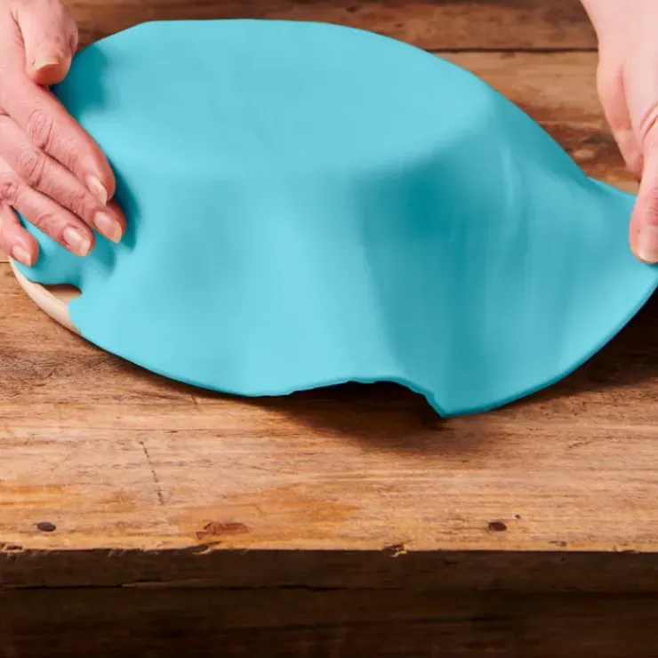 FUNCAKES Pâte à Sucre Prête à Dérouler Bleu Clair 430 g Hot