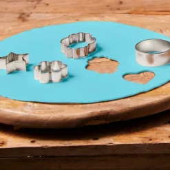 FUNCAKES Pâte à Sucre Prête à Dérouler Bleu Clair 430 g Hot