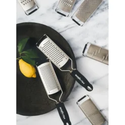 MICROPLANE Râpe Fine Gourmet Noir Outlet
