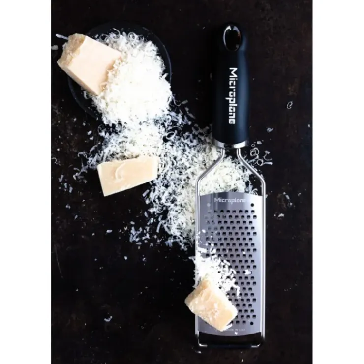 MICROPLANE Râpe Gros Grains Gourmet Noir Discount