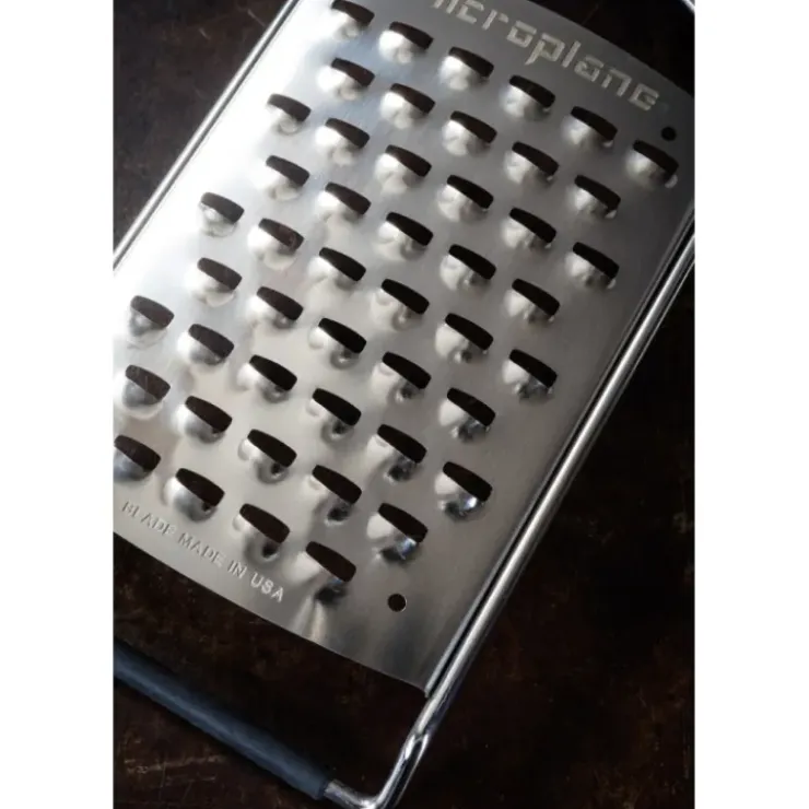 MICROPLANE Râpe Ultra Gros Grains Gourmet Noir Online