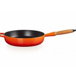 LE CREUSET Sauteuse en Fonte 28 cm Volcanique avec Manche en Bois Signature Discount