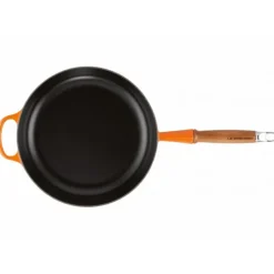 LE CREUSET Sauteuse en Fonte 28 cm Volcanique avec Manche en Bois Signature Discount