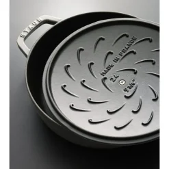 STAUB Sauteuse en Fonte Chistera 24 cm Noir